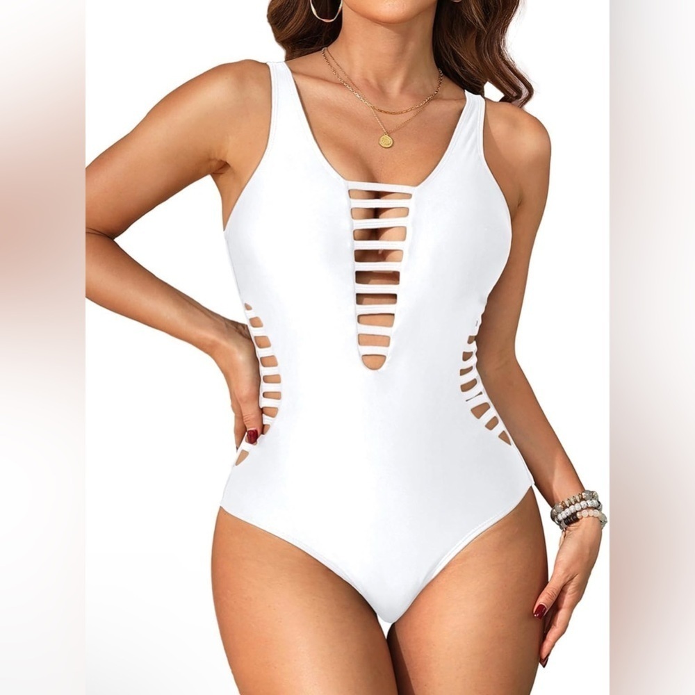 NWT Aqua Eve Women Sexy One Piece Swimsuit Deep V Neck Cutout Beach Size Medium